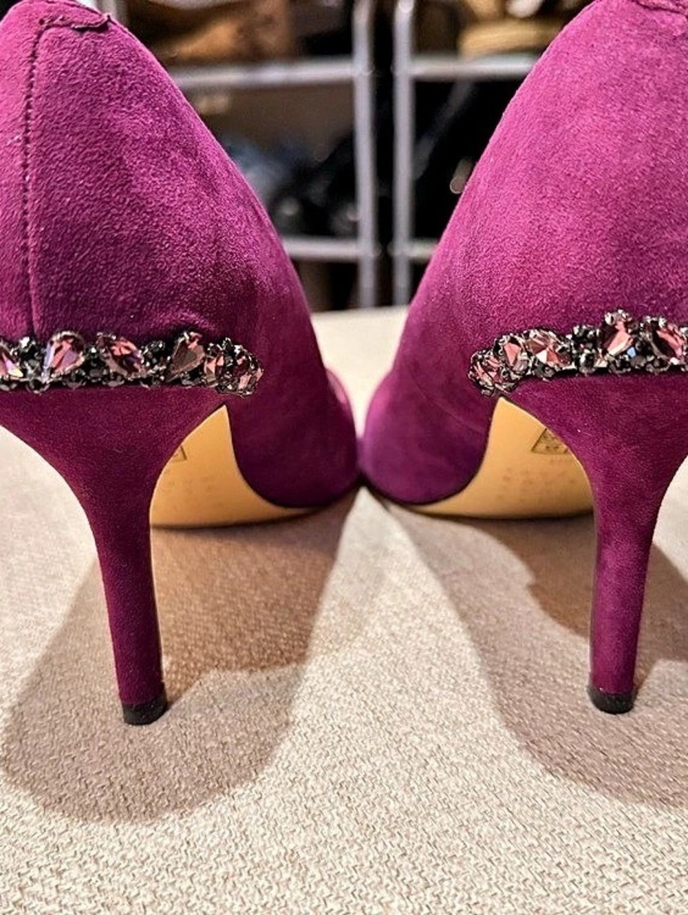 White House Black Market Clare Rich Plum Pointed-Toe Heels in Purple US 6 Like